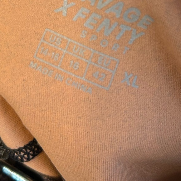 Savage X Fenty Special FX High-Waist Legging in Terracotta Pink Distorted Lace - Picture 8 of 8